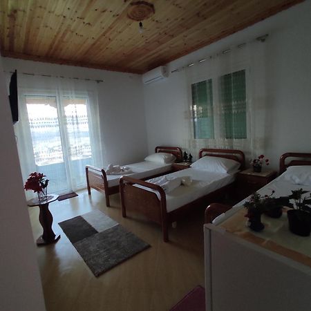 Dino Guest House Αργυρόκαστρο Εξωτερικό φωτογραφία
